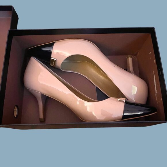 Coach Patent Leather Two-Tone Pumps – Size 8.5 | Blush & Black Classic. w/ Box - Picture 9 of 10
